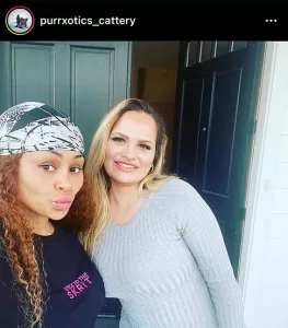 Purrxotics Sphynx customer with Ana Gomez